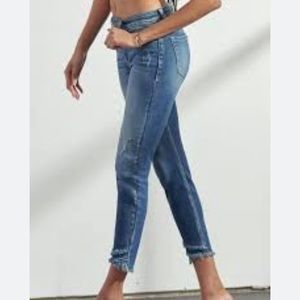 Maurices Skinny mid Jeans distressed frayed hem Woman’s Mid Rise Blue Je…